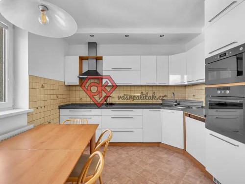 Prodej domu 358 m², pozemek 931 m²
