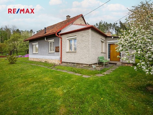 Prodaný dům 80 m², pozemek 924 m²