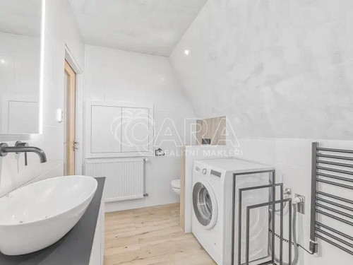 Prodej domu 157 m², pozemek 1165 m²