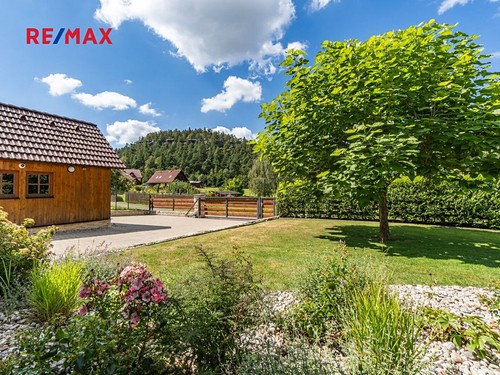 Prodaná chalupa 189 m², pozemek 897 m²