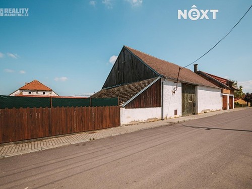 Prodaný dům 275 m², pozemek 1140 m²