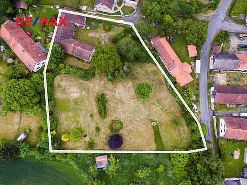 Prodaný dům 290 m², pozemek 4371 m²