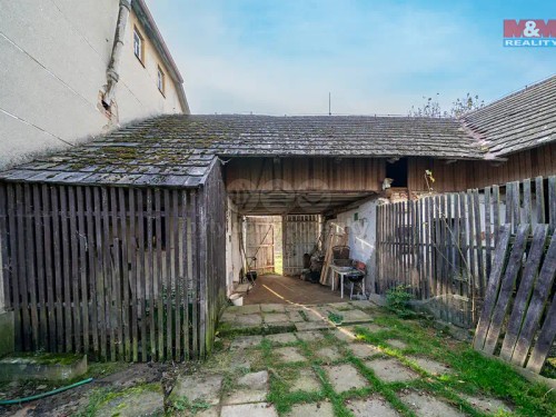 Prodaný dům 375 m², pozemek 1145 m²