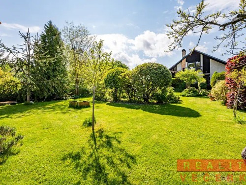 Prodej domu 180 m², pozemek 1699 m²