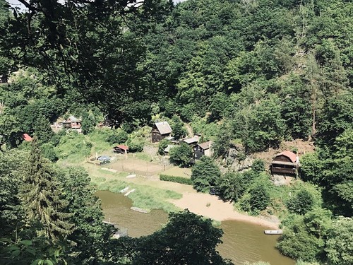 Prodaná chata 35 m², pozemek 270 m²