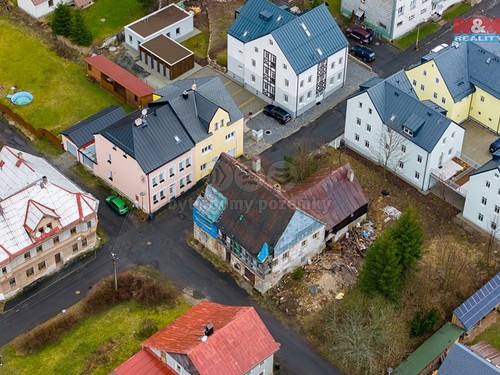 Prodaná chata 250 m², pozemek 942 m²