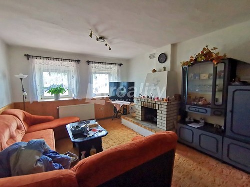 Prodaná zemědělská usedlost 216 m², pozemek 9247 m²