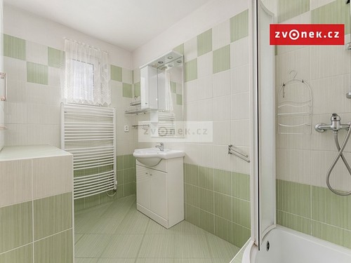 Prodaný dům 375 m², pozemek 811 m²