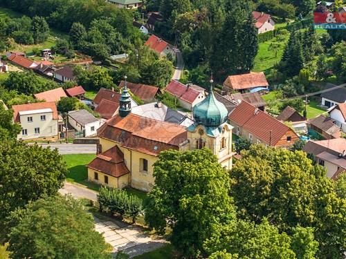 Prodaný dům 100 m², pozemek 2693 m²