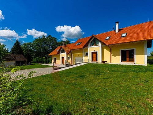 Prodaný dům 380 m², pozemek 1313 m²