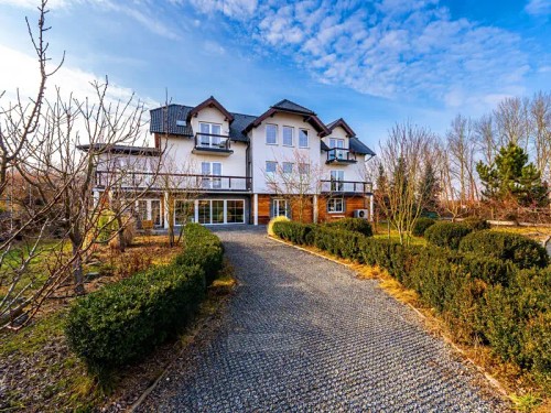 Prodej domu 497 m², pozemek 1655 m²