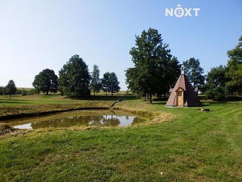 Prodaný dům 220 m², pozemek 30000 m²