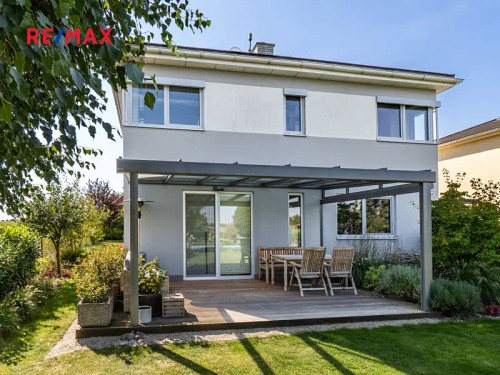 Prodaný dům 200 m², pozemek 699 m²