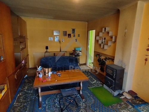 Prodaný dům 300 m², pozemek 2011 m²