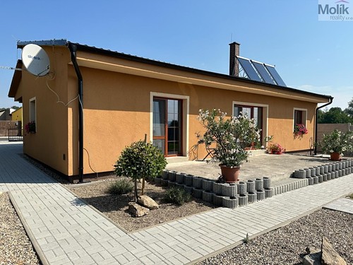 Prodaný dům 105 m², pozemek 1415 m²