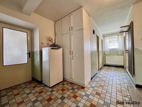 Prodej domu 230 m², pozemek 2755 m²