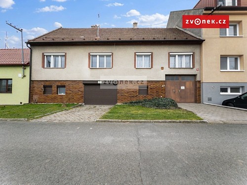 Prodaný dům 350 m², pozemek 869 m²
