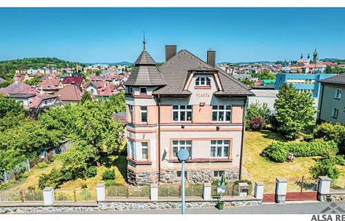 Prodaná vila 396 m², pozemek 1181 m²