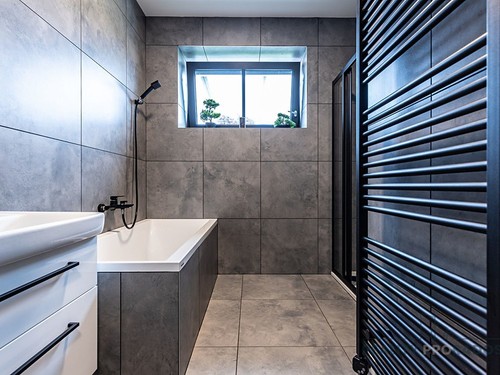 Prodaná vila 250 m², pozemek 1711 m²