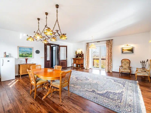 Prodej domu 497 m², pozemek 1655 m²