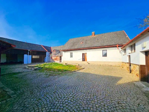 Prodaná zemědělská usedlost 200 m², pozemek 1438 m²