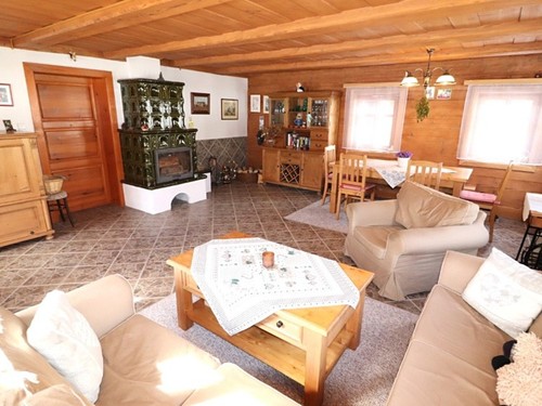 Prodaná chalupa 210 m², pozemek 2383 m²