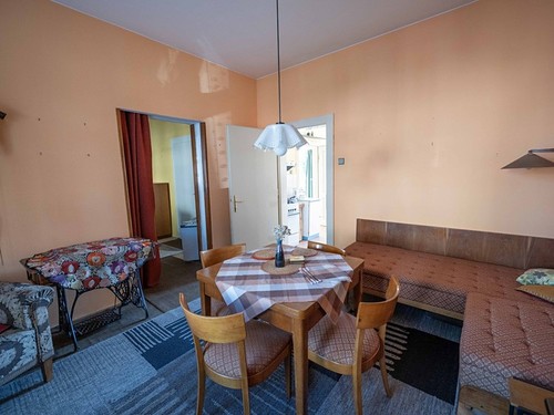 Prodaný dům 100 m², pozemek 427 m²