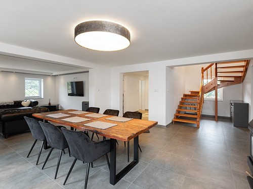 Prodaný dům 265 m², pozemek 3075 m²