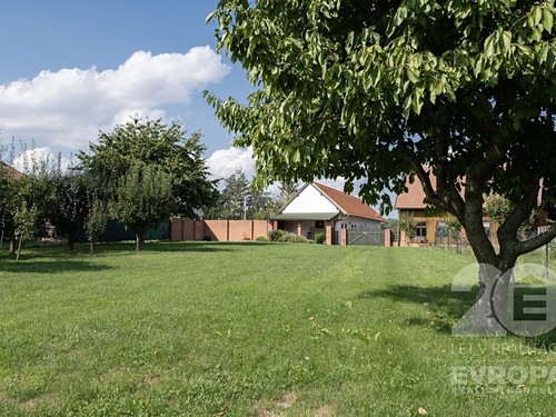 Prodaný dům 380 m², pozemek 3809 m²