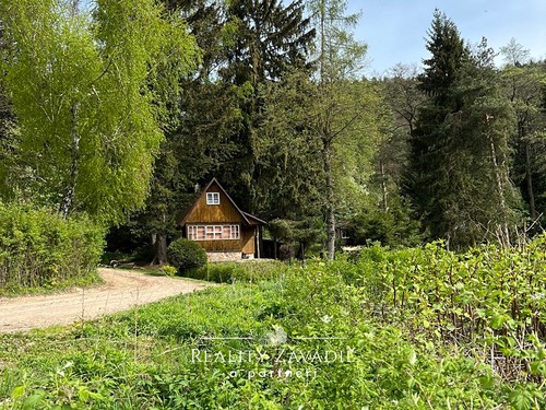 Prodaná chata 25 m², pozemek 150 m²