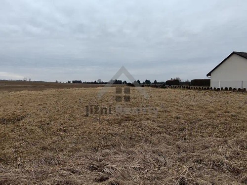 Prodej stavebního pozemku 1032 m²