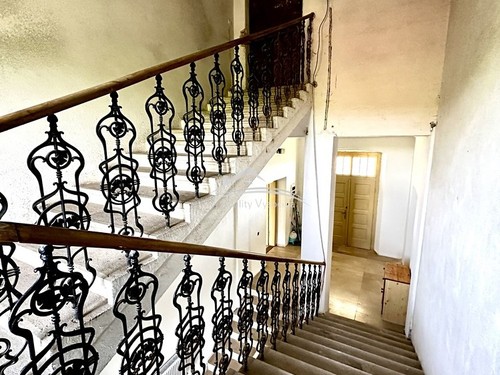 Prodaný dům 240 m², pozemek 2383 m²