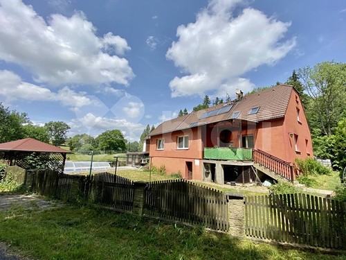 Prodaný dům 258 m², pozemek 6473 m²
