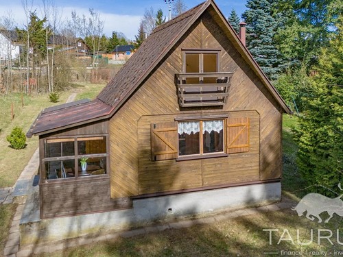 Prodaná chata 45 m², pozemek 542 m²