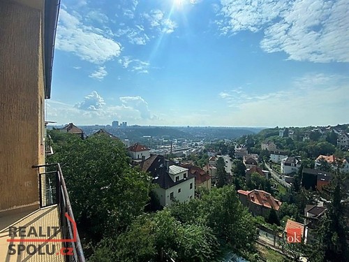 Prodaná vila 380 m², pozemek 210 m²