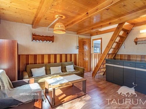 Prodaná chata 45 m², pozemek 542 m²