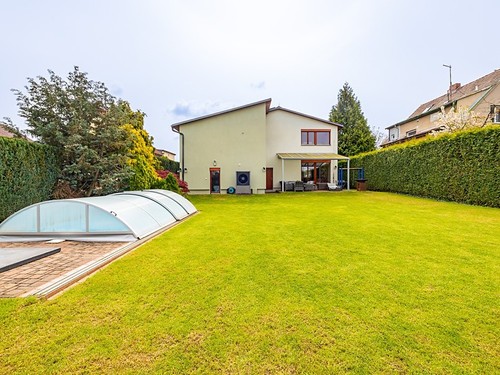 Prodaný dům 250 m², pozemek 914 m²