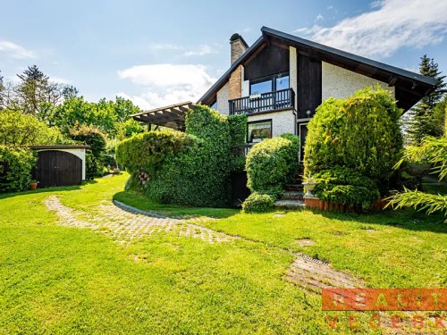 Prodej domu 180 m², pozemek 1699 m²