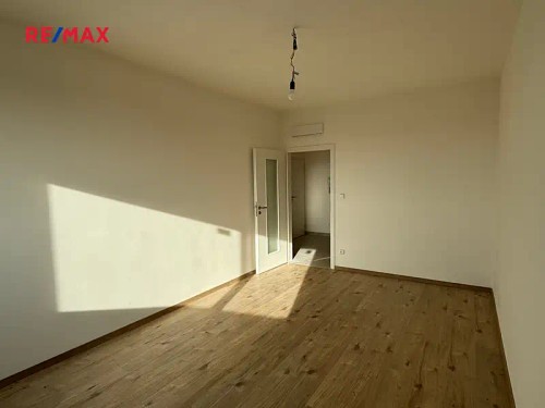 Prodej bytu 2+kk 64 m²