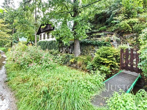 Prodaná  chata 50 m², pozemek 107 m²