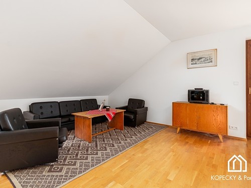 Prodaný dům 370 m², pozemek 1500 m²