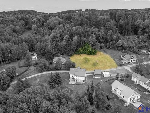 Prodej stavebního pozemku 2235 m²