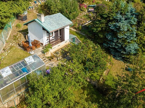 Prodaná chata 23 m², pozemek 519 m²