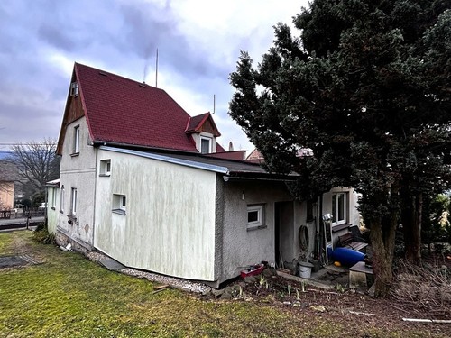 Prodaný dům 120 m², pozemek 800 m²
