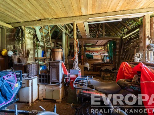 Prodej chalupy 130 m², pozemek 10110 m²