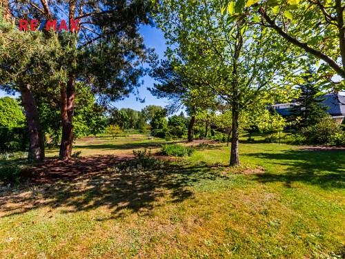 Prodej stavebního pozemku 1140 m²