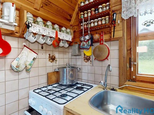 Prodaná chata 77 m², pozemek 100 m²