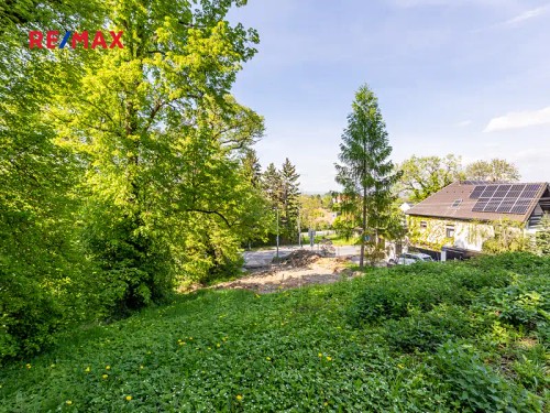 Prodej stavebního pozemku 800 m²