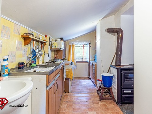 Prodaná chata 37 m², pozemek 427 m²