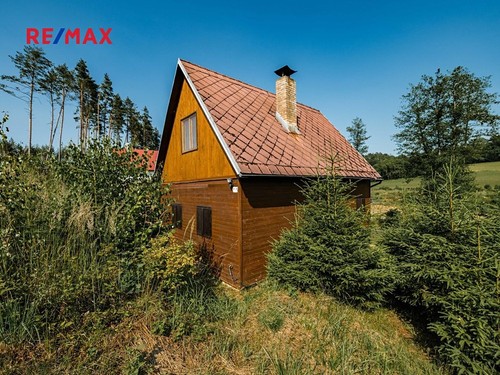 Prodaná chata 50 m², pozemek 40 m²